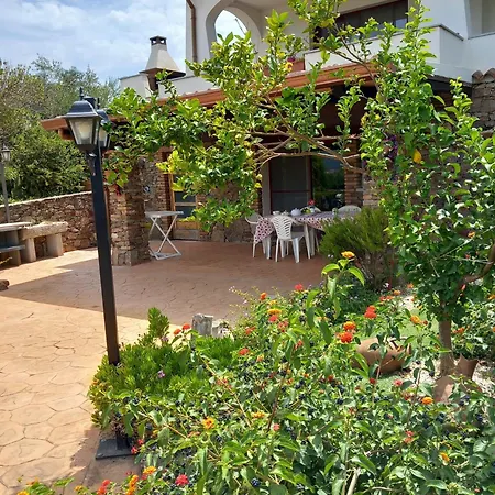 Casa Con Bella Vista Siniscola